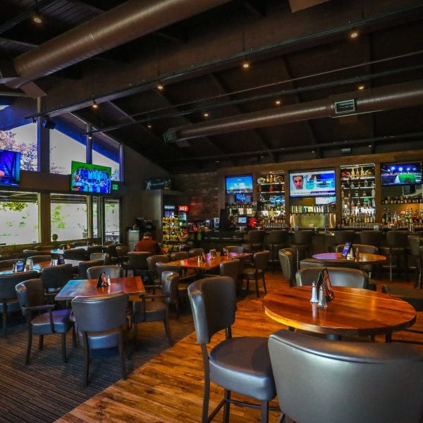 Bar and grill at Mountain Meadows Golf Course