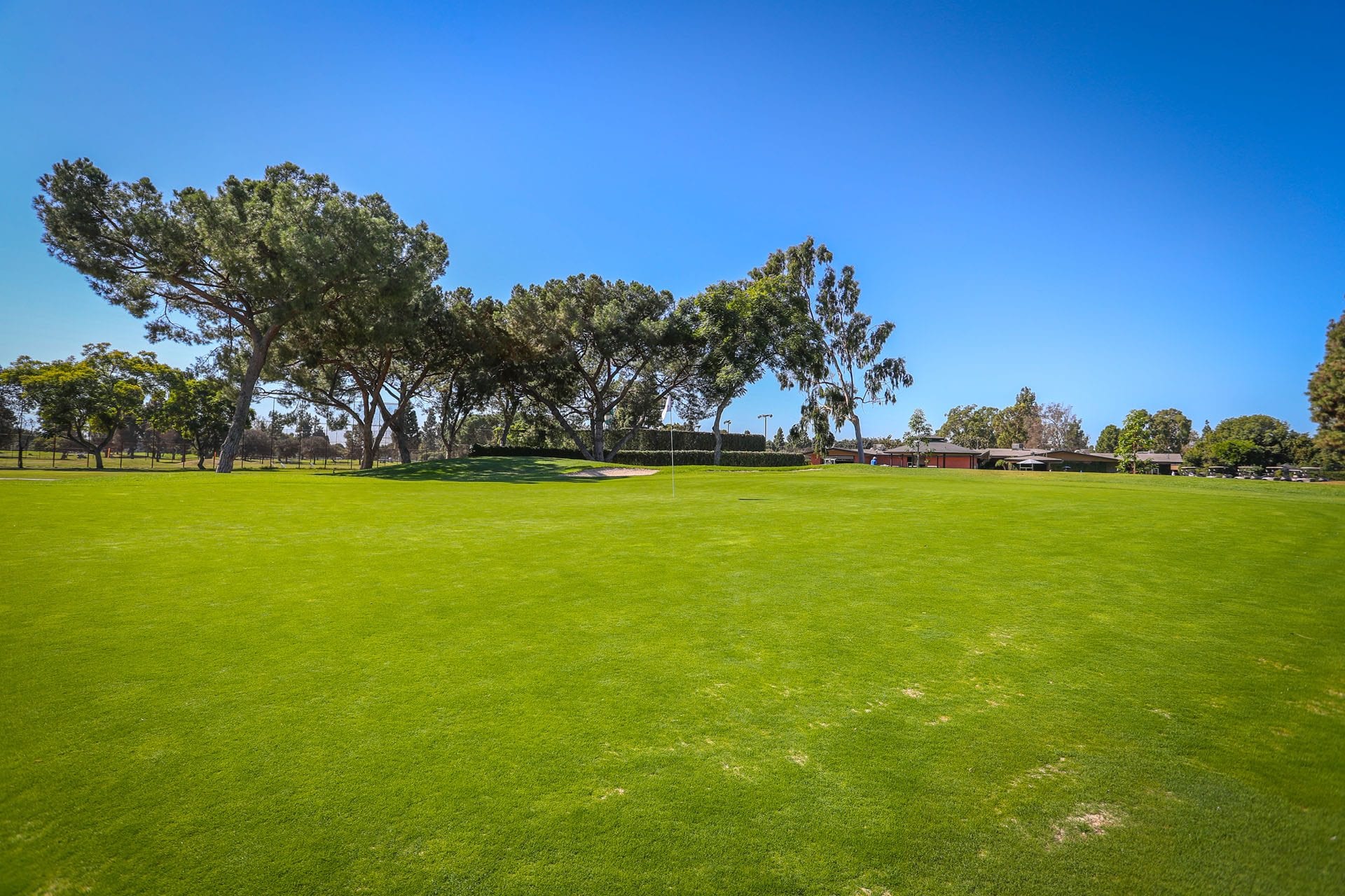 Los Amigos Golf Course  Downey, CA - Main Articles